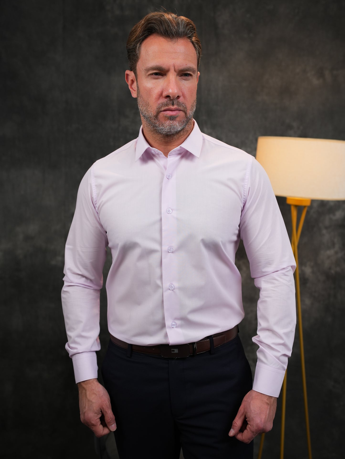 قميص روز بقصّة Slim Fit