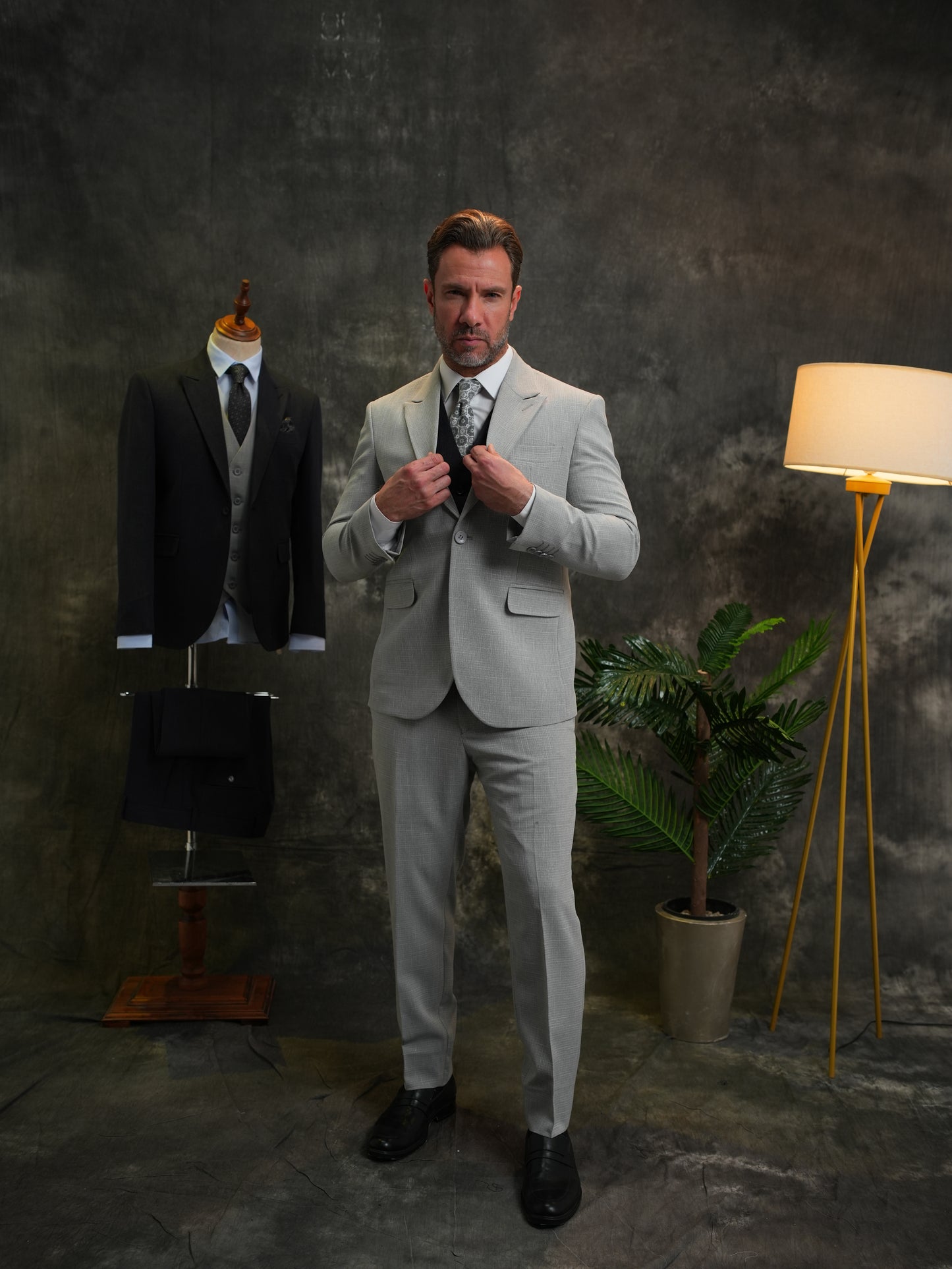 بدلة مختلطة بقصّة Slim-Fit باللون الرمادي
