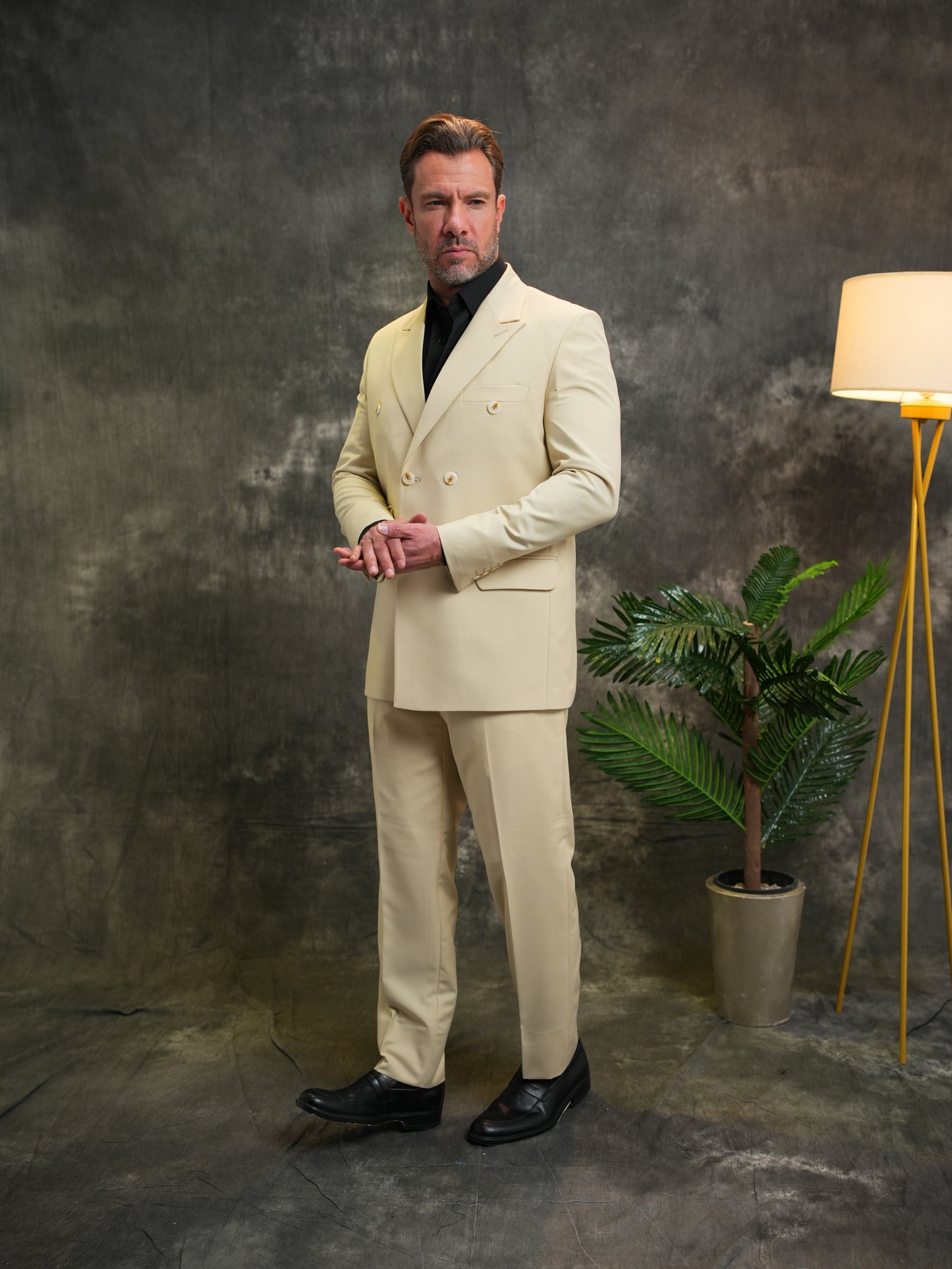 Curuaze Suit in Cafe