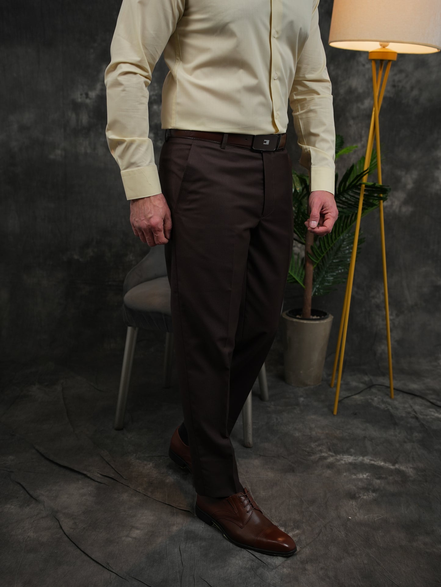 Classic Pant in Brown