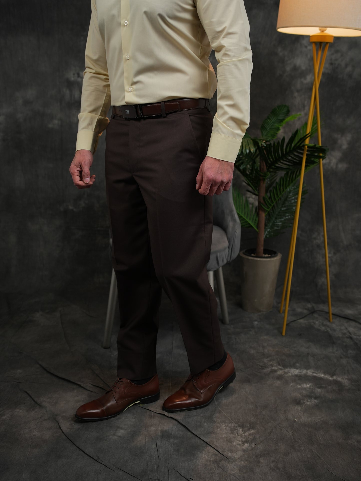 Classic Pant in Brown