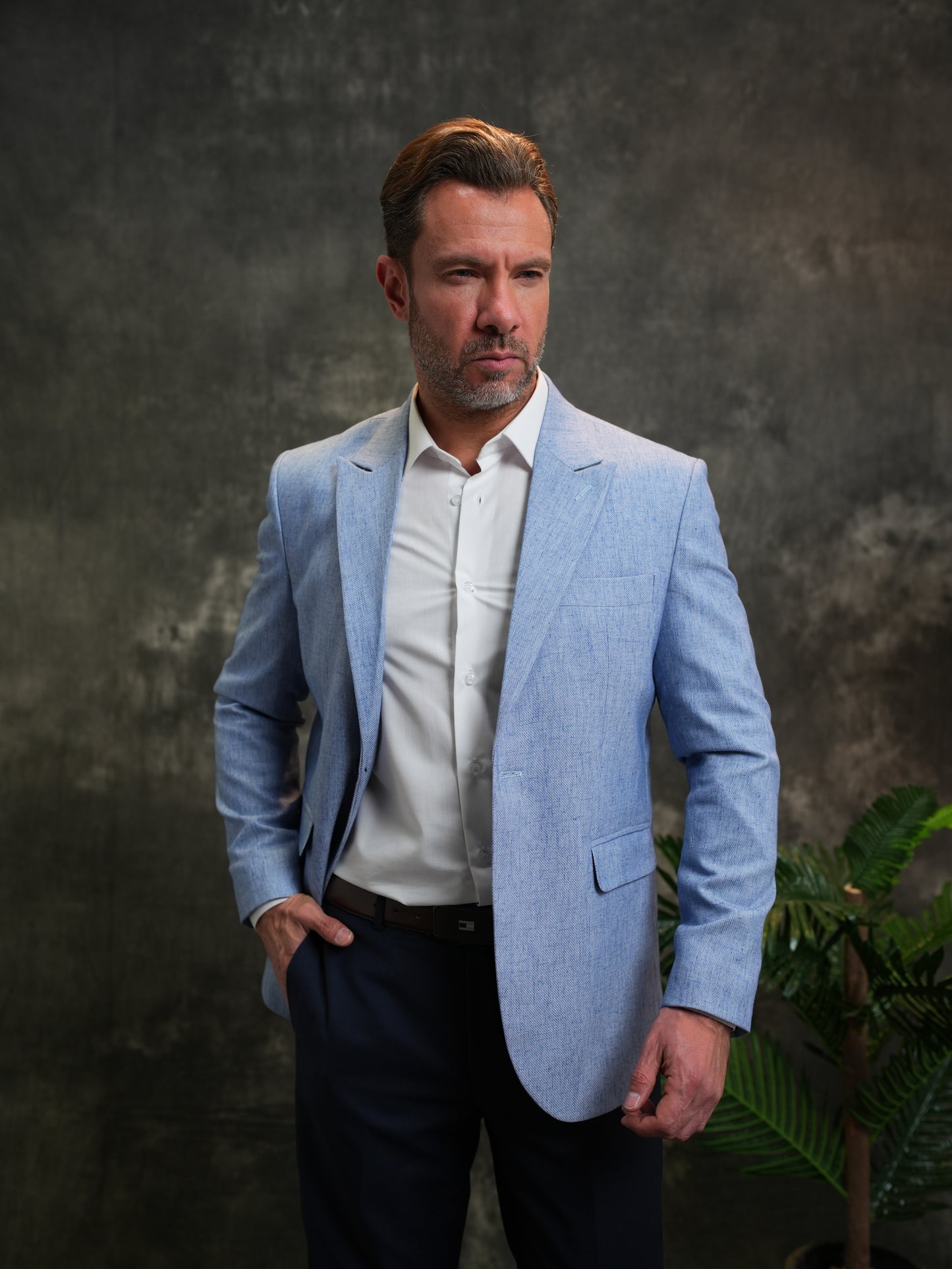 Slim-Fit Blazer in Light Blue