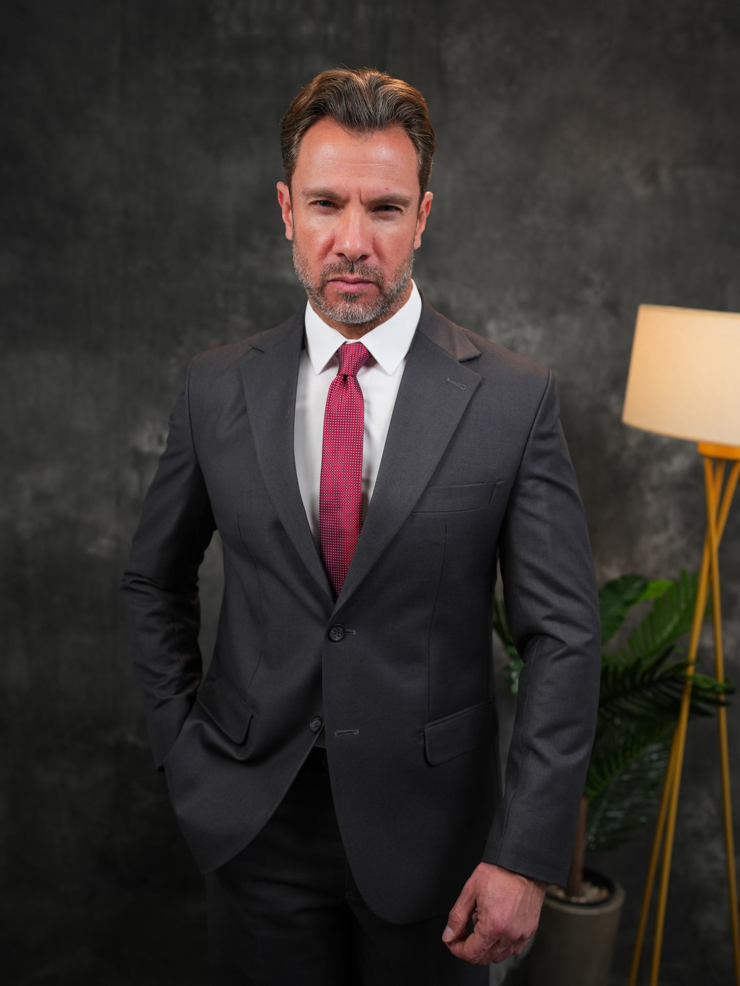 Regular fit Golden Suit in Dark Grey