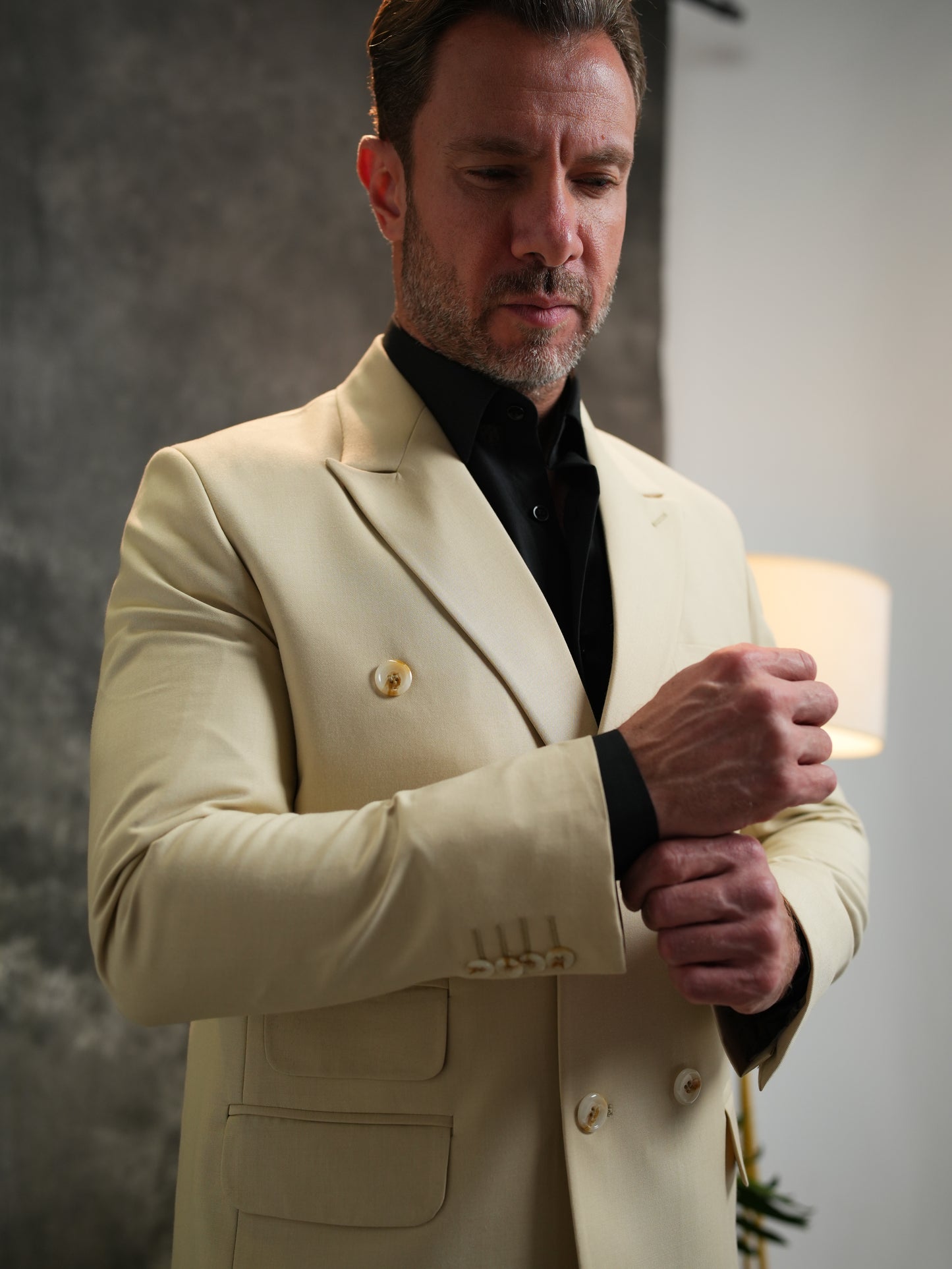 Curuaze Suit in Cafe