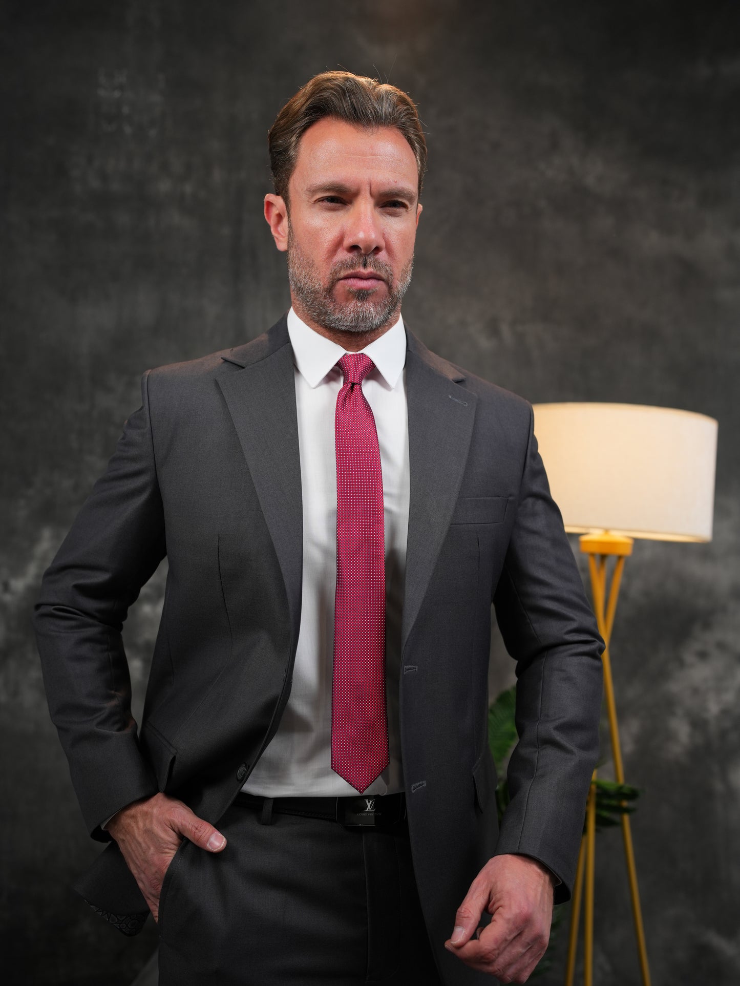 Regular fit Golden Suit in Dark Grey