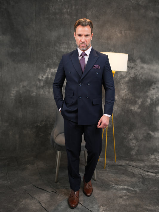 Curuaze Suit in Navy