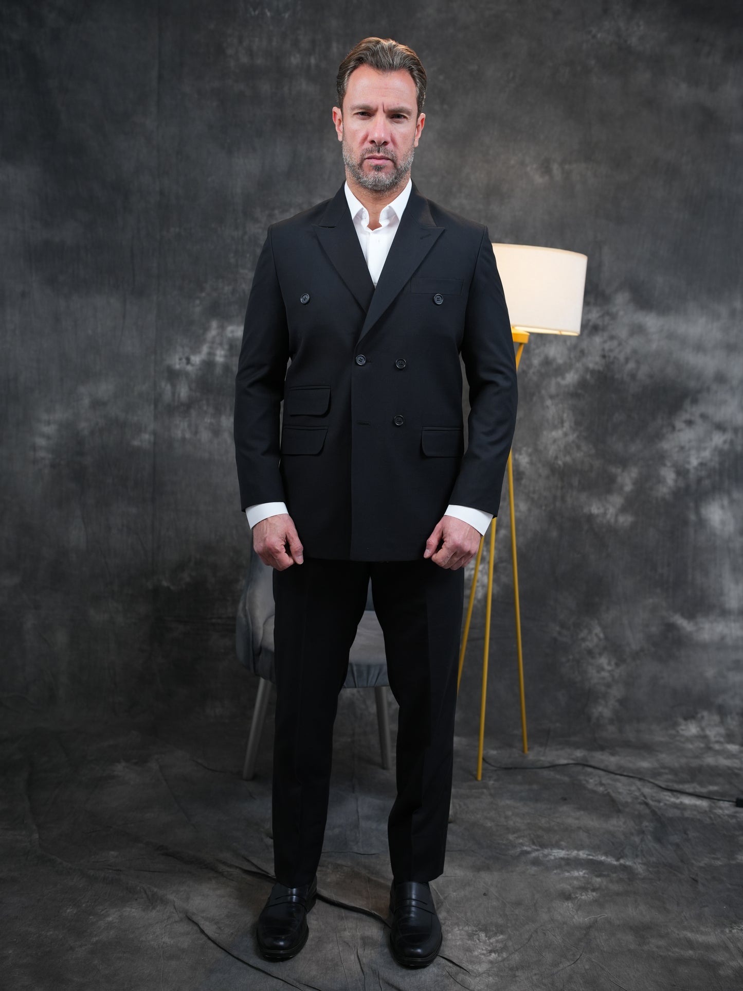 Curuaze Suit in Black